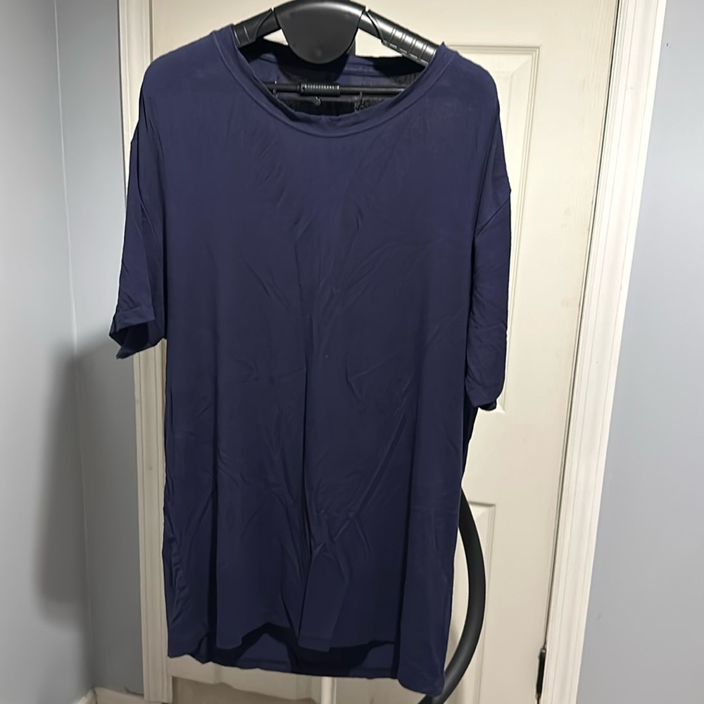 Esntls Navy bamboo t shirt